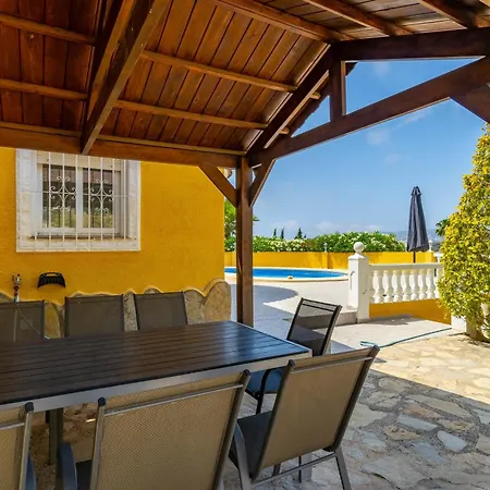 Empedrola Inftour Villa *