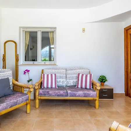 Empedrola Inftour Calpe